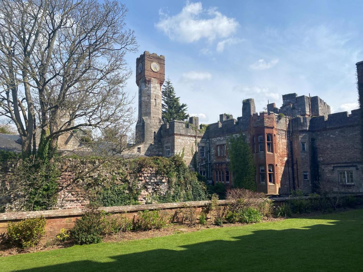 Ruthin Castle Hotel And Spa Kültér fotó