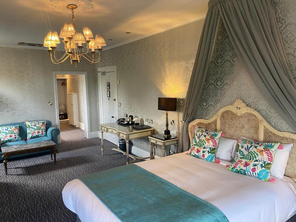 Ruthin Castle Hotel And Spa Kültér fotó